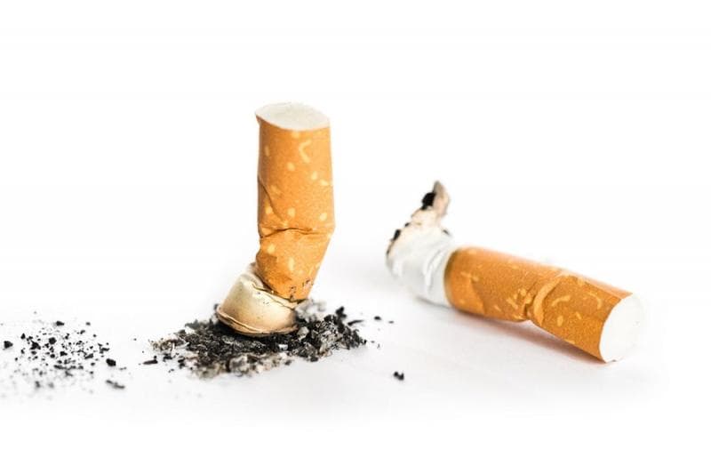 Punya kebiasaan merokok setelah makan? Hindari ya. (Shutterstock)