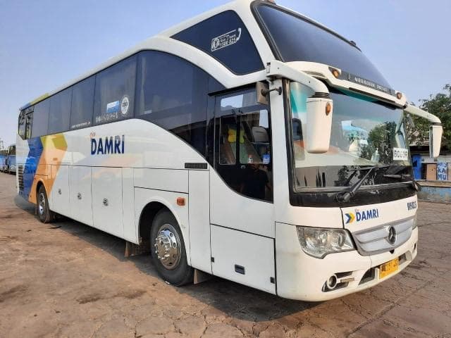 Damri melayani rute ke Gunung Bromo. (Doc.Damri)<br>