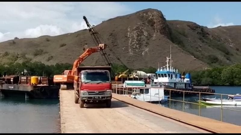 Pembangunan Geopark di Taman Nasional Komodo. (Twitter/KawanBaikKomodo)