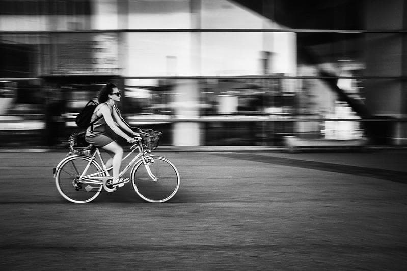 Pengaturan sepeda penting demi mencegah cedera. (Flickr/draganbrankovic)