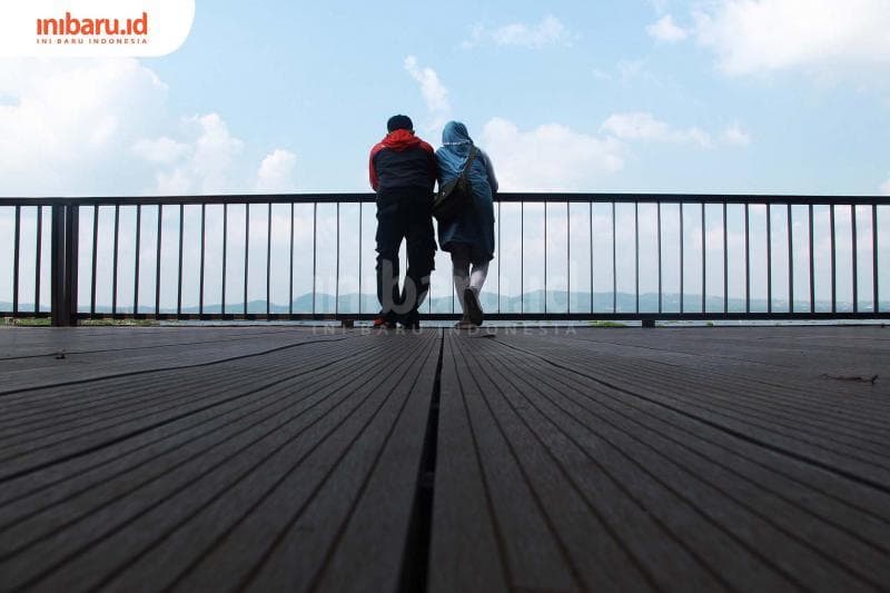 Meski jarang dipakai antar pasangan, sapaan "Lu Gue" juga terkadang masih dipakai. (Inibaru.id/Triawanda Tirta Aditya)