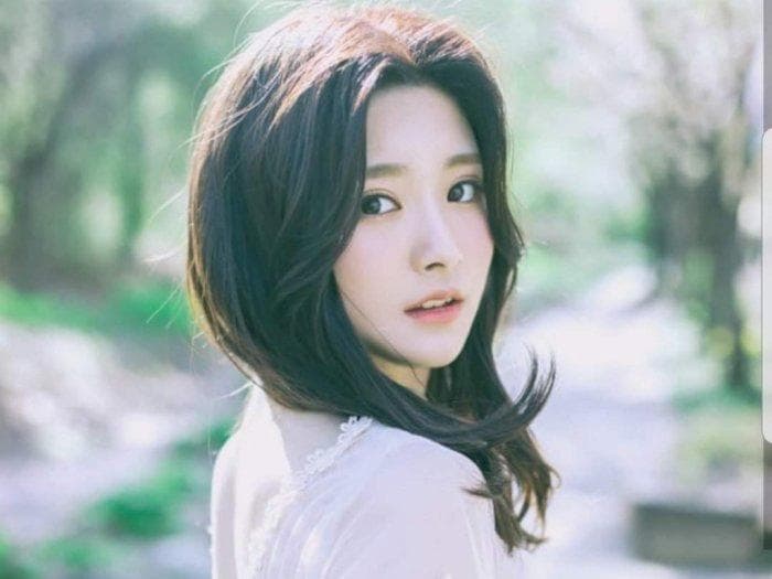 Kata Baba, honornya menjadi bintang film dewasa jauh lebih banyak dari saat dia menjadi bagian idol grup. (Twitter/KpopGirlzBands1)<br>