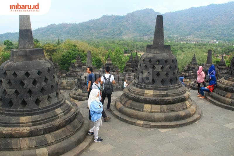 Candi Borobudur salah satu tempat yang akan digunakan operasi yustisi dan tes antigen. (Inibaru.id/ Triawanda Tirta Aditya)<br>