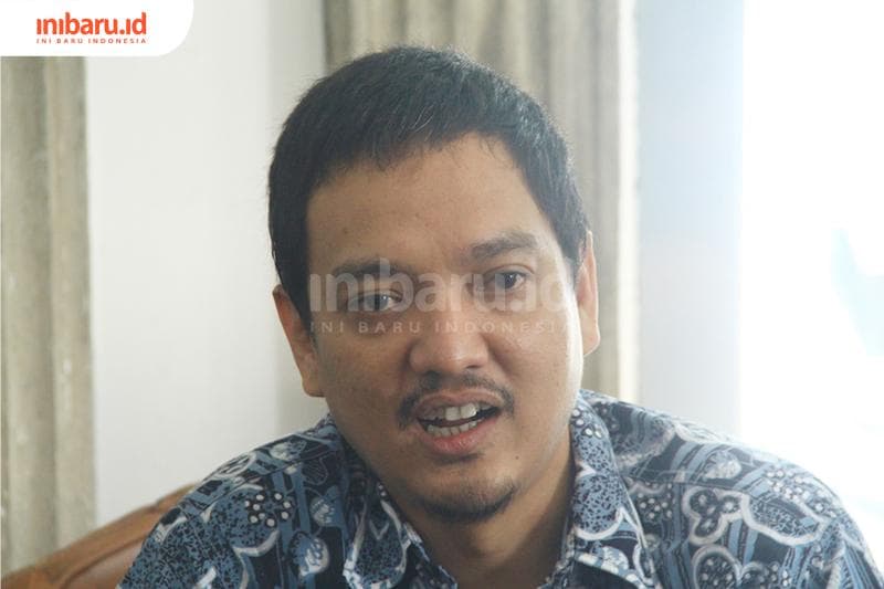 Yoyok membantah jika gerakan suporter bukan atas kuasanya. (Inibaru.id/ Triawanda Tirta Aditya)<br>