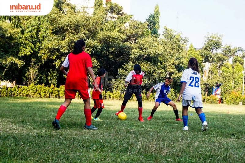 Sesi latihan game. (Inibaru.id/ Audrian F)<br>