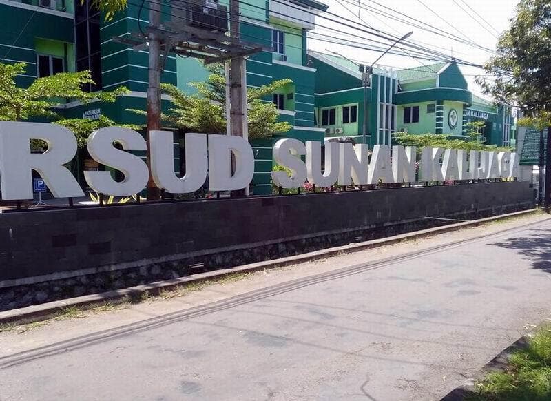 Pelaku yang sempat ingin sama-sama terbakar dengan korban masih selamat dan kini dirawat di RSUD Sunan Kalijaga Demak (Garnesia)