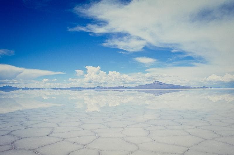 Salar de Uyuni, cermin terbesar di dunia. (Flickr/

Jen Morgan)