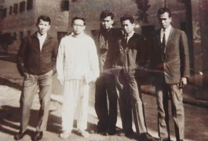 Gus Dur muda saat menempuh pendidikan yang mempertemukannya dengan seorang Yahudi. (Twitter.com/MbahDinNU)