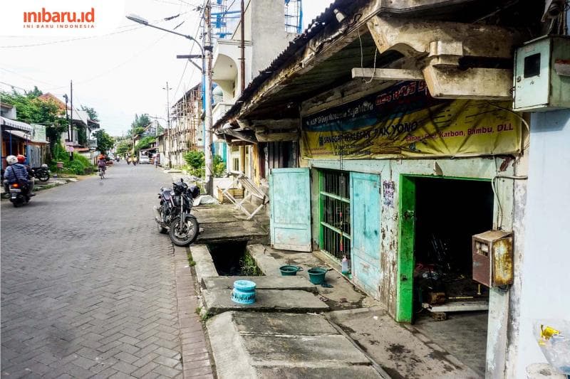 Lokasi Sanggar Walesan yang berada di sebelah Masjid Layur. (Inibaru.id/ Audrian F)<br>
