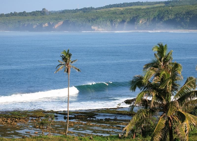 Pelabuhan Ratu Sukabumi. (Berbagi-catatanku.blogspot)