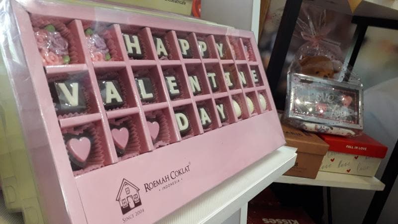 Kamu bisa memesan kata-kata sesuai isi hati kamu. (Inibaru.id/ Dyana Ulfach)