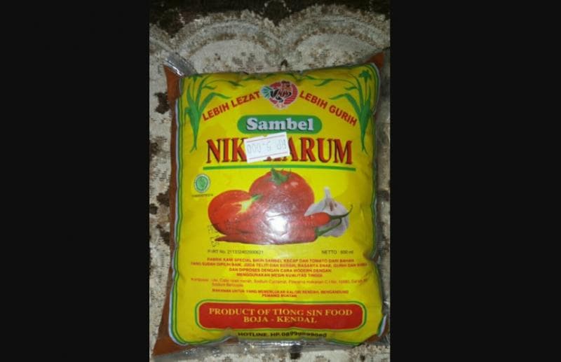 Saus Niki Harum, melegenda di warung-warung bakso dan mi ayam. (Shopee)<br>