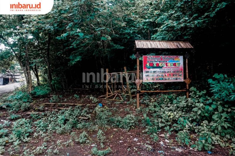 Papan penanda wisata Swarga Langit di Gunung Talang. (Inibaru.id/ Audrian F)<br>