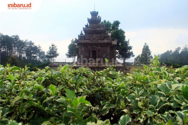 Bandungan punya riwayat peninggalan Hindu. (Inibaru.id/ Triawanda Tirta Aditya)<br>