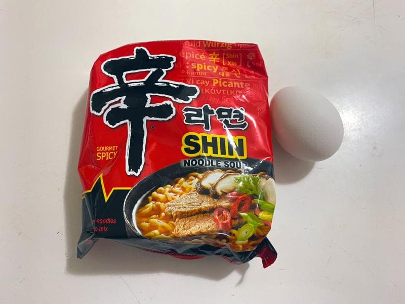 Shin Ramyun. (Twitter/sunsandships)