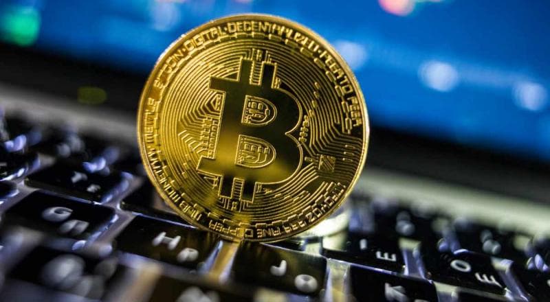 Bitcoin juga sempat melonjak berkat Musk. (Google)