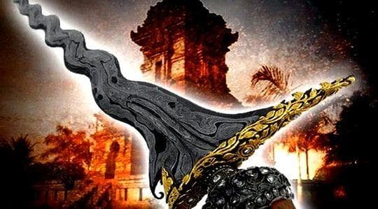 Ken Arok menguasai Tumapel setelah menikam Tunggul Ametung dengan keris setengah jadi milik Mpu Gandring. (Aksara)