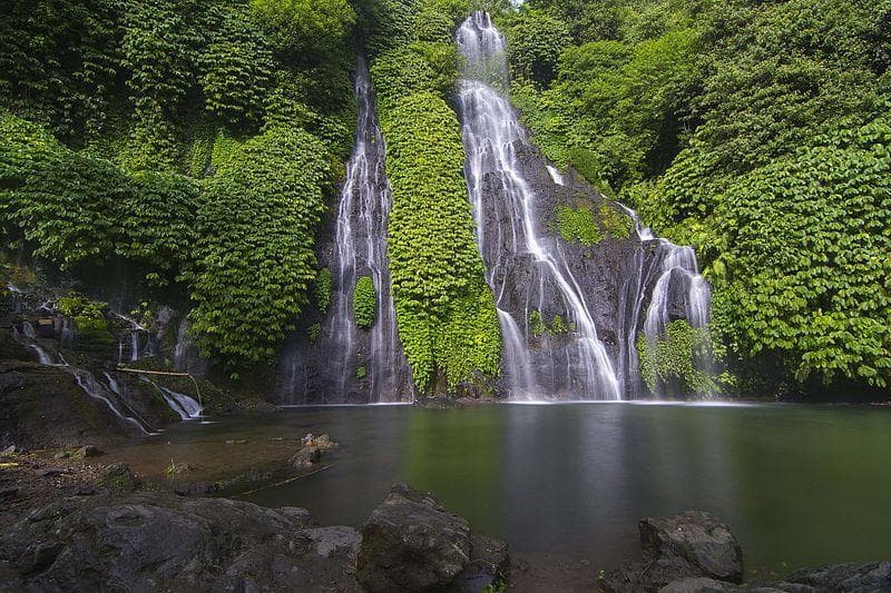 Air terjun Banyumala. (Wikipeda/Made Agus Devayana)
