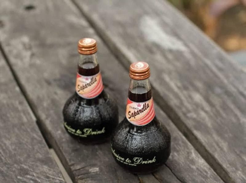 Botol limun Indo Saparella yang unik. (Jogjaasik)