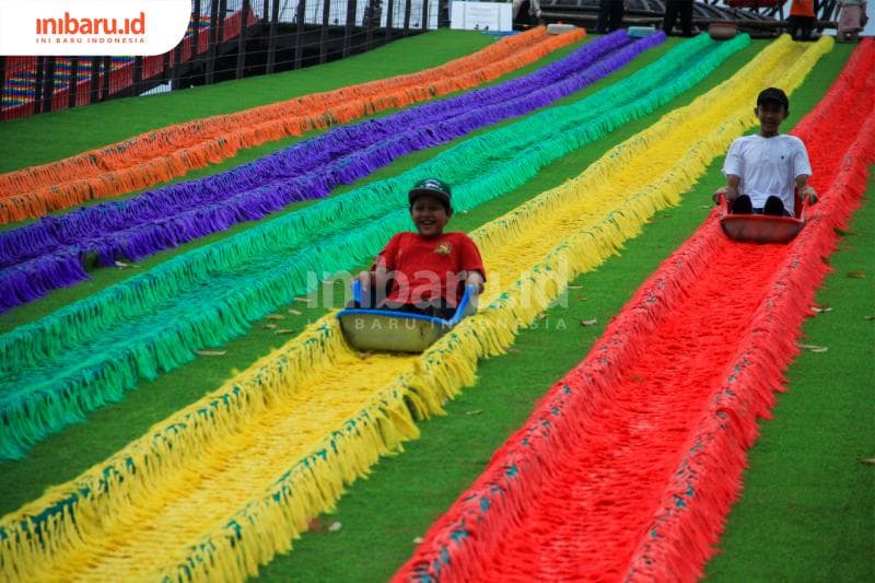 Perosotan Dusun Semilir juga bisa memacu adrenalin. (Inibaru.id/ Audrian F)<br>