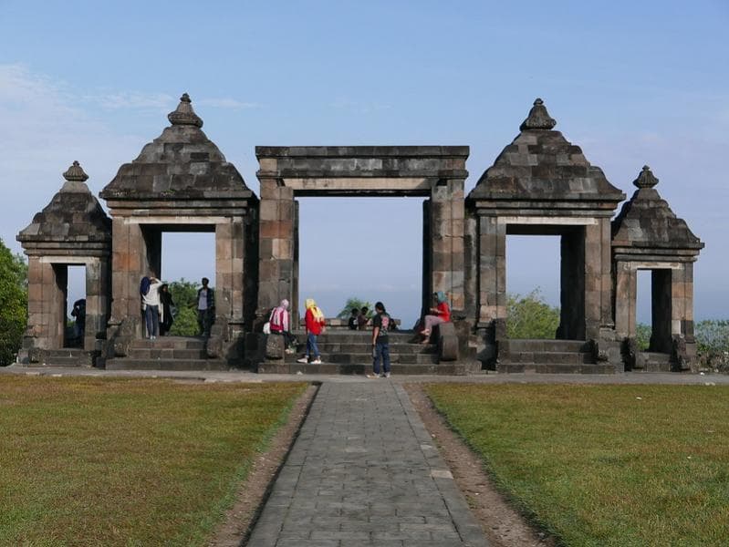 Candi Ratu Boko. (Flickr/Anandajoti Bhikkhu)