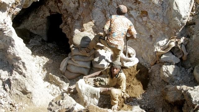 Ilustrasi penambang emas di Kongo. (Google)