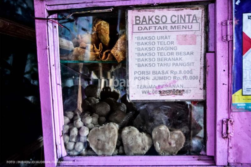 Jenis bakso dan daftar harga.