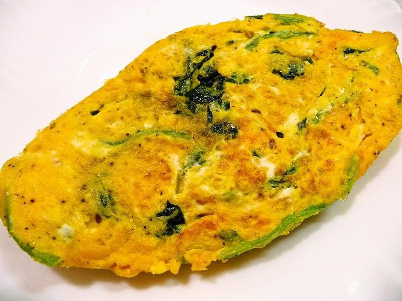 Omelet keju. (Flickr/

Kakei.R)