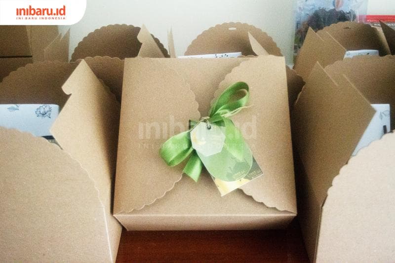Lupakan Keranjang Rotan; Parsel Terlihat Lebih Mewah dengan Die Cut Box!