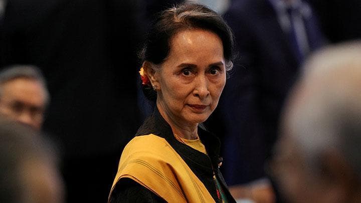 Aung San Suu Kyi ditangkap oleh militer dengan tuduhan kecurangan dalam pemilu yang dimenangkan partainya. (REUTERS/Athit Perawongmetha via Tempo)