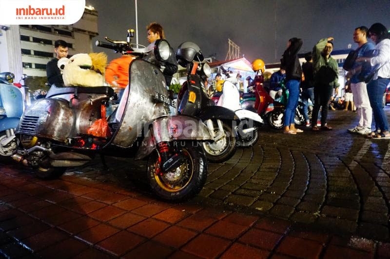 Beragam jenis vespa hadir di acara Gasroll Scoot. (Inibaru.id/ Audrian F)<br>