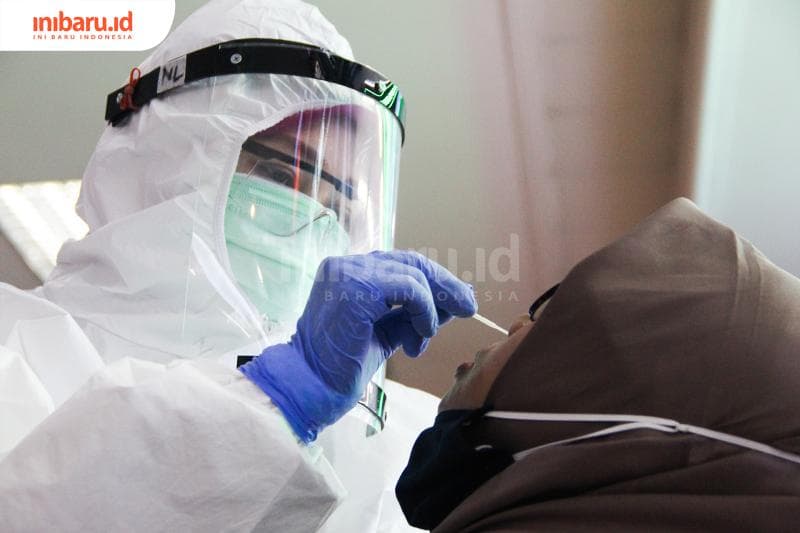 CT Value diperoleh dari swab. (Inibaru.id/ Triawanda Tirta Aditya)