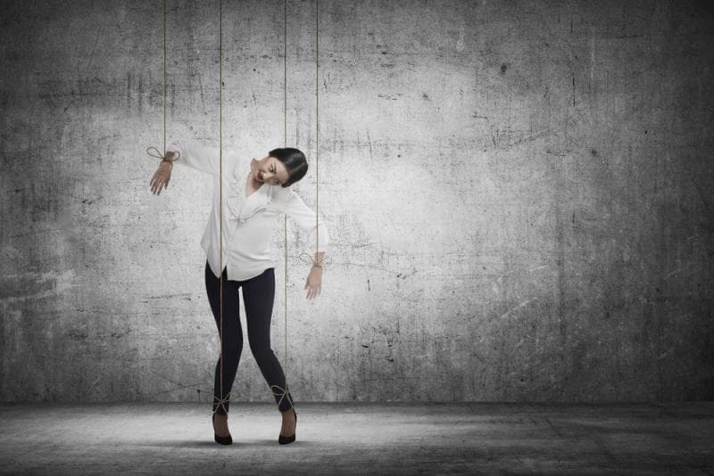 Memutus Jerat; Ini Senjata Ampuh Melepaskan Diri dari Gaslighting!