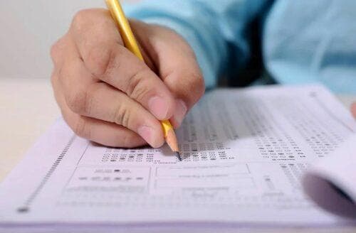 Perbanyak latihan soal ya. (Loker Pintar)