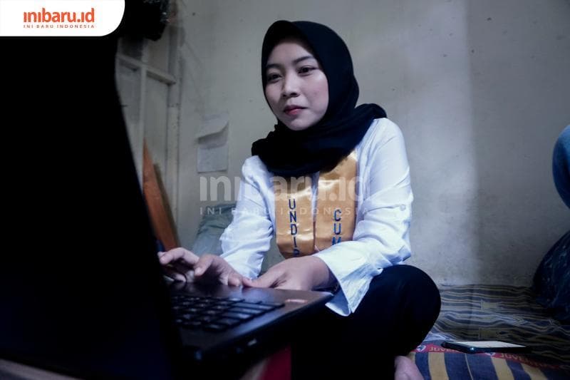 Karena masih di masa pandemi, upacara atau apel dilakukan secara daring. (Inibaru.id/Audrian F)