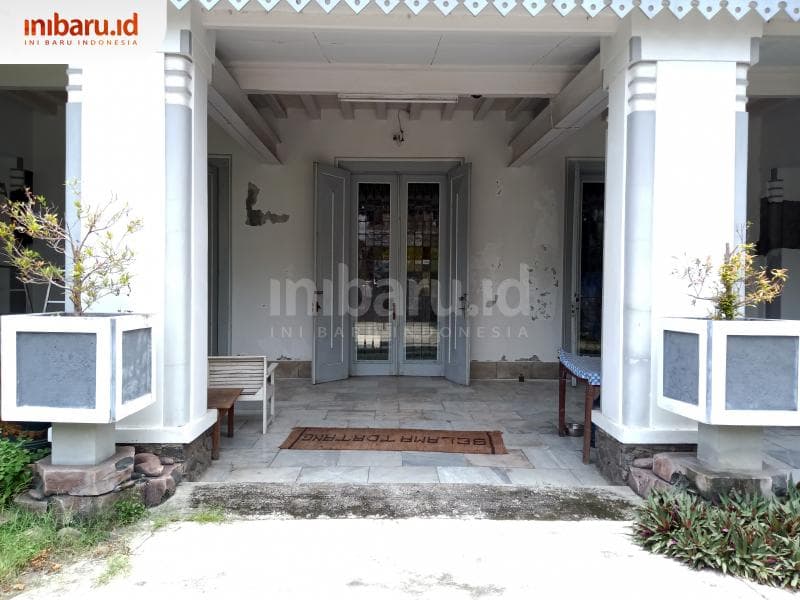 Pintu tengah yang sarat makna. (Inibaru.id/ Zulfa Anisah)