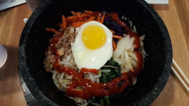 Sejumlah makanan Korea diberi tambahan gochujang agar rasanya semakin enak. (Flickr/

Tim Evanson)