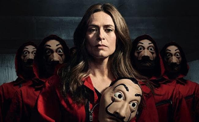 Money Heist memakai topeng Salvador Dali sebagai simbol perlawanan. (Zalone)