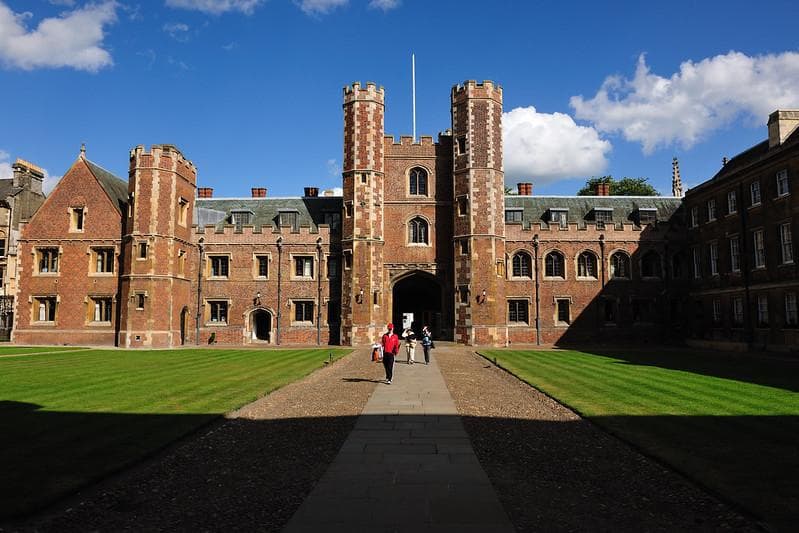 Saat Ken Arok Memerintah Singasari, Universitas Cambridge Sudah Berdiri