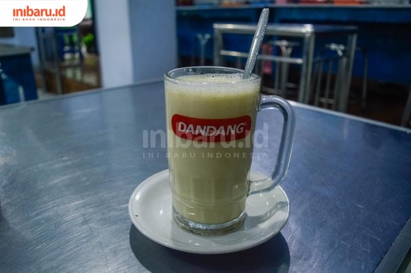 Cerita Warung STMJ Karangdoro, Awalnya Angkringan, Kini Jadi Legenda