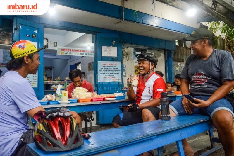 Beberapa pengunjung yang datang di STMJ Karangdoro. (Inibaru.id/Kharisma Ghana Tawakal)