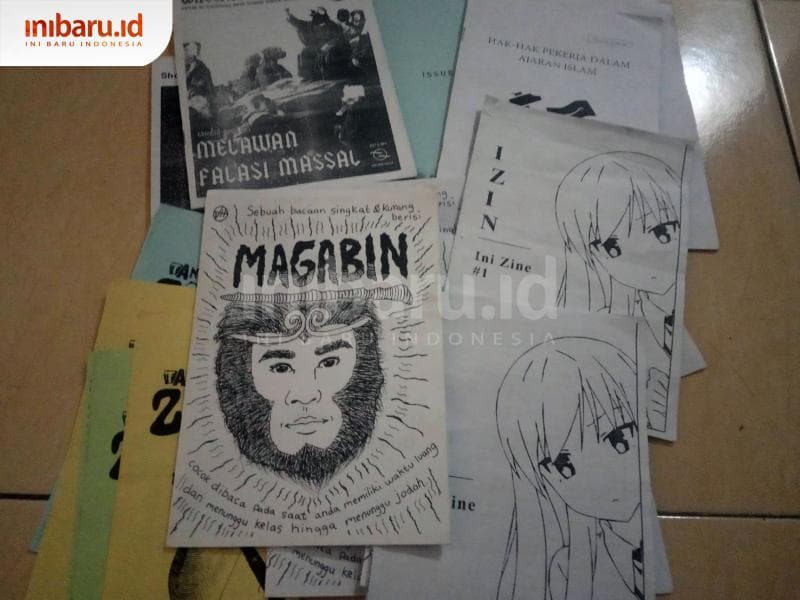 Zine keluaran baru, ada yang menggunakan karakter anime. (Inibaru.id/ Gregorius Manurung)