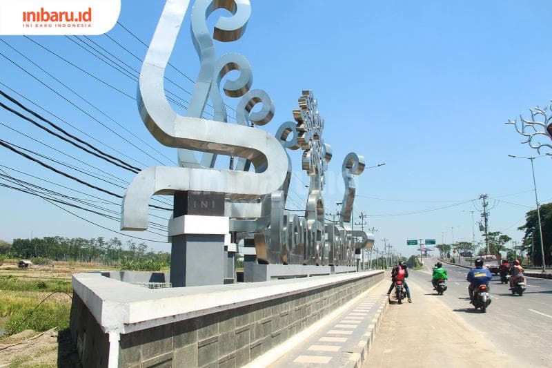 Ilustrasi: Suasana tempat wisata di Kabupaten Kendal saat PPKM Level 2. (Inibaru.id/ Triawanda Tirta Aditya)