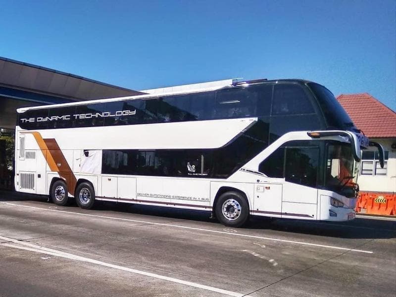 Ikuti Aturan, Kini Semakin Banyak Bus Tanpa Pintu Sopir