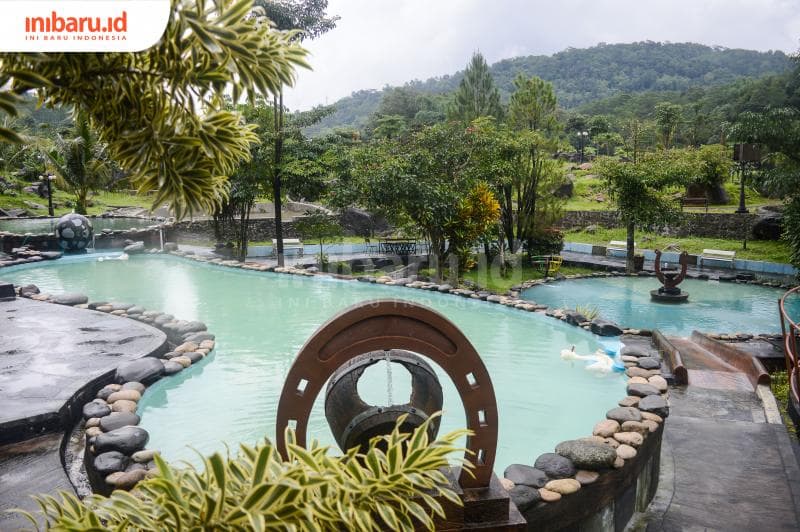 Tiga kolam renang untuk semua umur pada Stable Park. (Inibaru.id/Kharisma Ghana Tawakal)