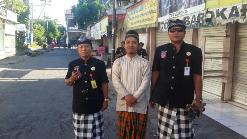 Umat Muslim masih boleh ke masjid saat Nyepi. (Kompasiana/Herdian Armandhani)