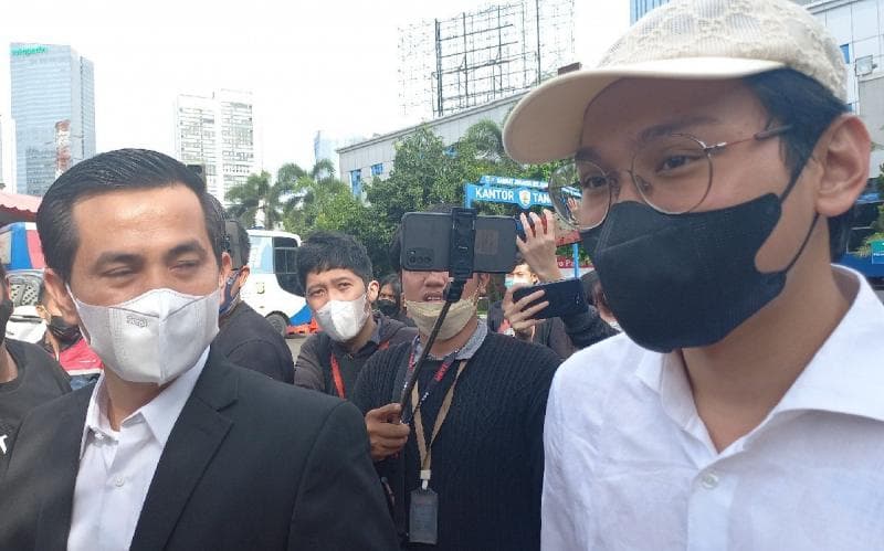 Polisi masih menyelidik tim yang menghilangkan barang bukti Indra Kenz. (Jpnn)