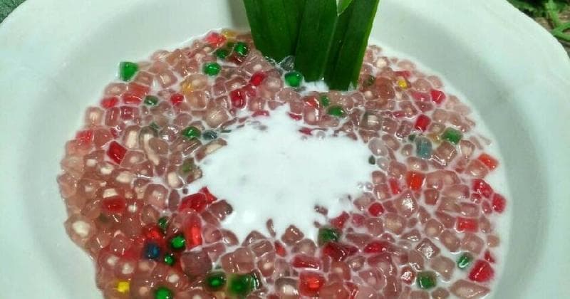 Bubur pacar cina, kuliner akulturasi antara Betawi dan Tionghoa. (Kaskus/RetnoQr3n)