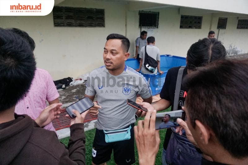 Dokter Tim PSIS Semarang Alfan Nur Asyhar telah memberikan beberapa imbauan kepada pemain terkait virus corona. (Inibaru.id/ Audrian F)<br>