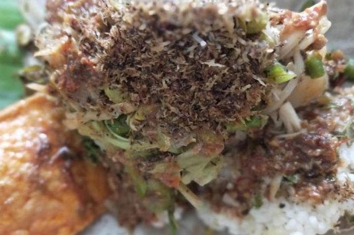 Sego ndoreng yang sederhana dengan rasa yang luar biasa. (Sonora)